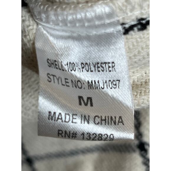 Miou Muse Medium Oversized Ivory with Black Grid Design Flannel Shacket - Picture 6 of 8